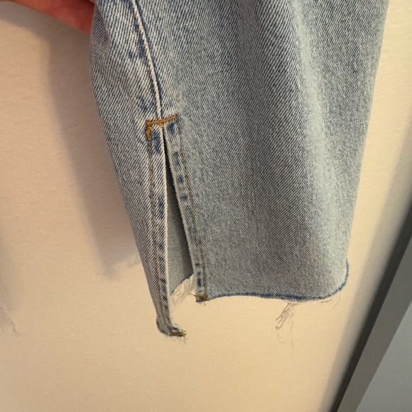 Good American Jeans- Good Icon Highrise Straight Leg Inseam Slit in Indigo- 28 - Picture 7 of 9